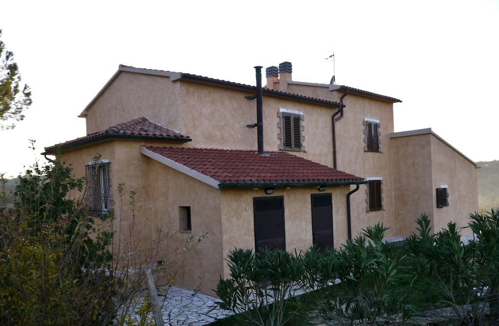 Agriturismo Le Stiacce サトゥルニア エクステリア 写真
